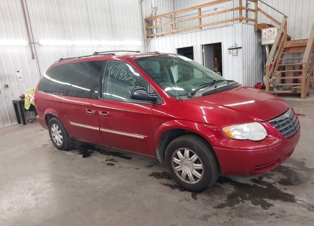 2006 CHRYSLER Town and Country