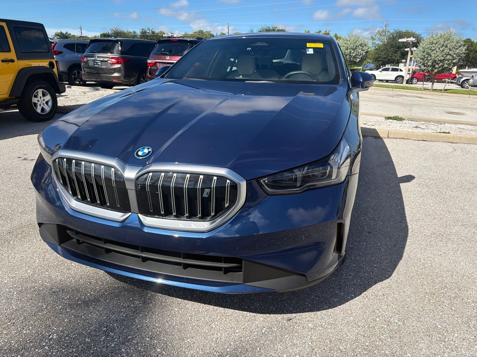2024 BMW i5