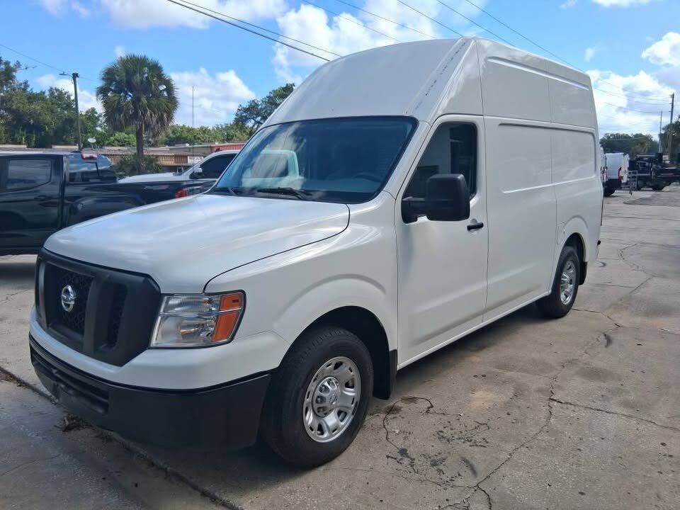 2018 NISSAN NV