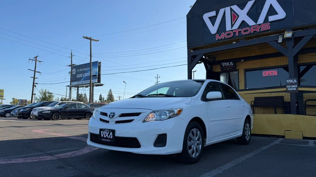 2011 TOYOTA Corolla