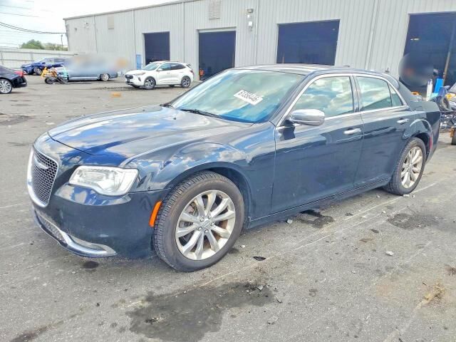 2018 CHRYSLER 300
