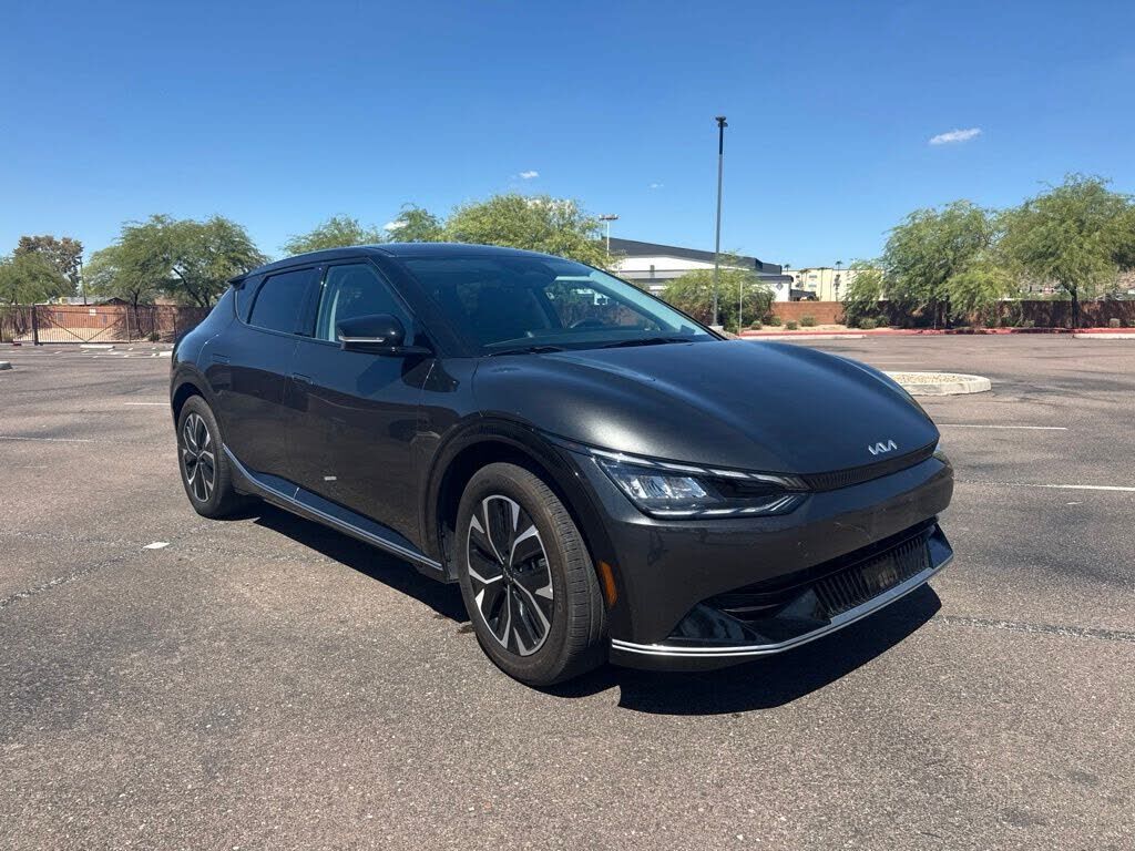 2023 KIA EV6