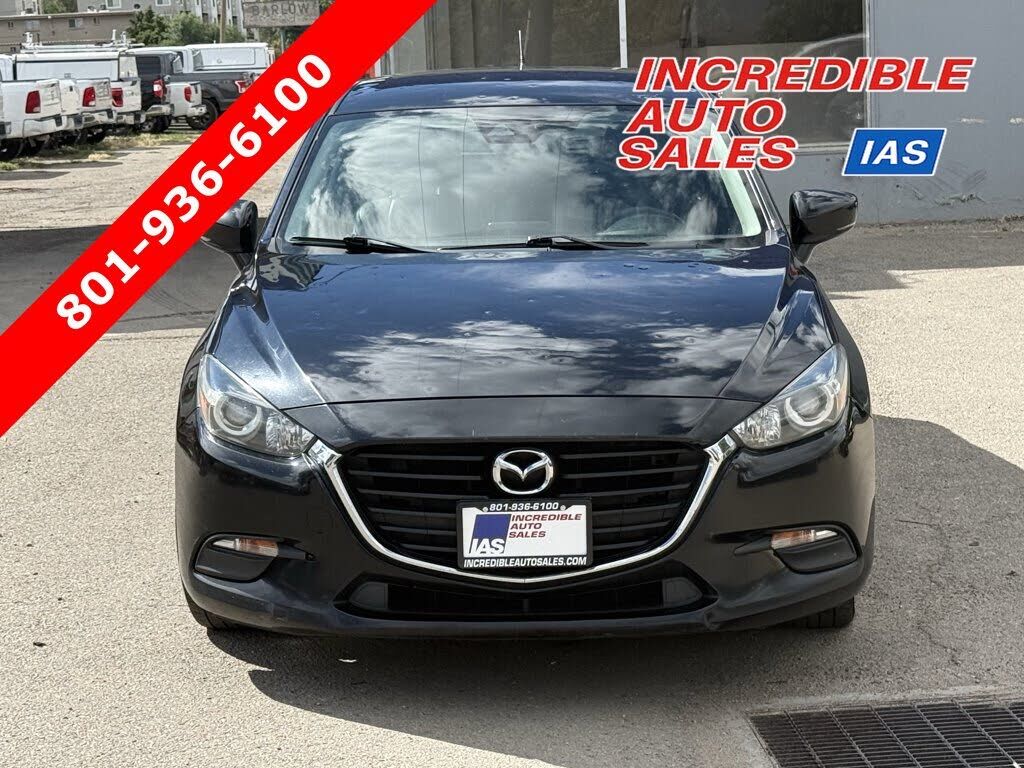 2018 MAZDA Mazda3