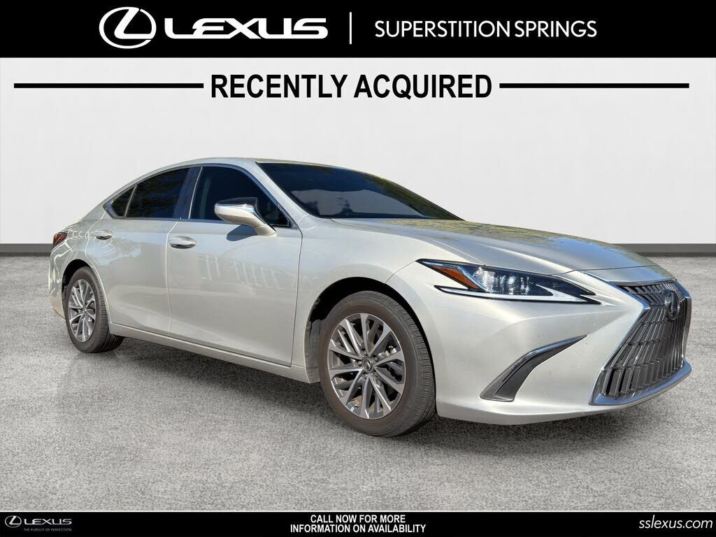 2022 LEXUS ES
