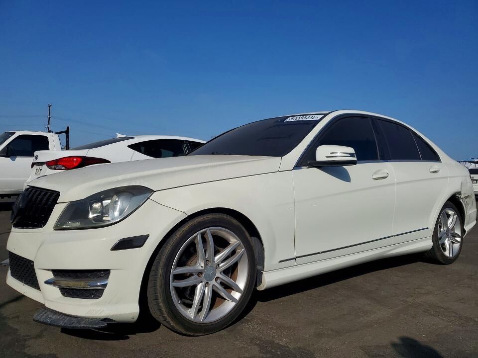 2012 MERCEDES-BENZ C-Class