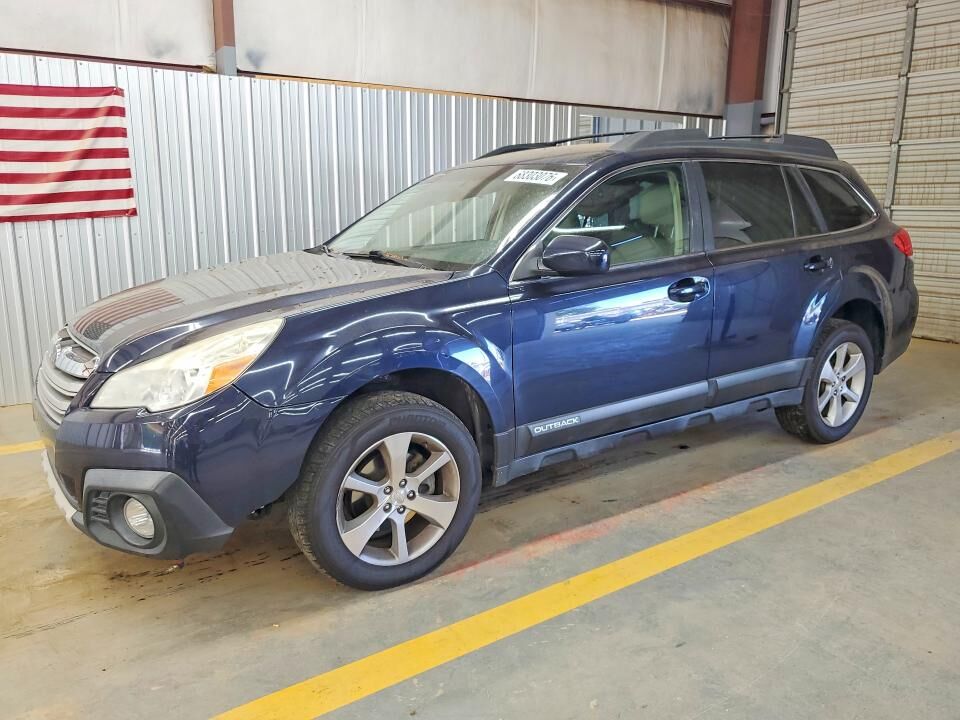 2013 SUBARU Outback