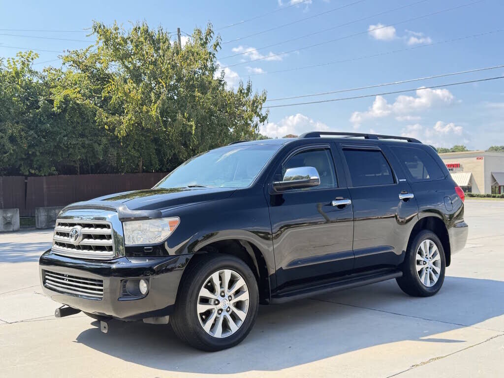 2015 TOYOTA Sequoia