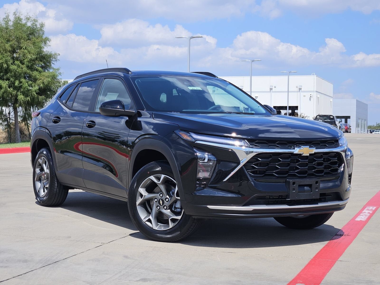 2026 CHEVROLET Trax