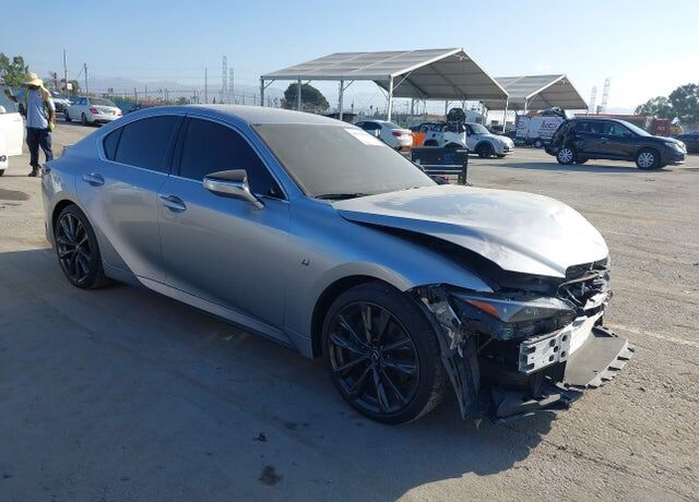 2025 LEXUS IS