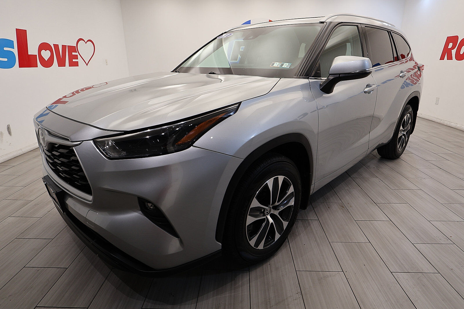 2022 TOYOTA Highlander