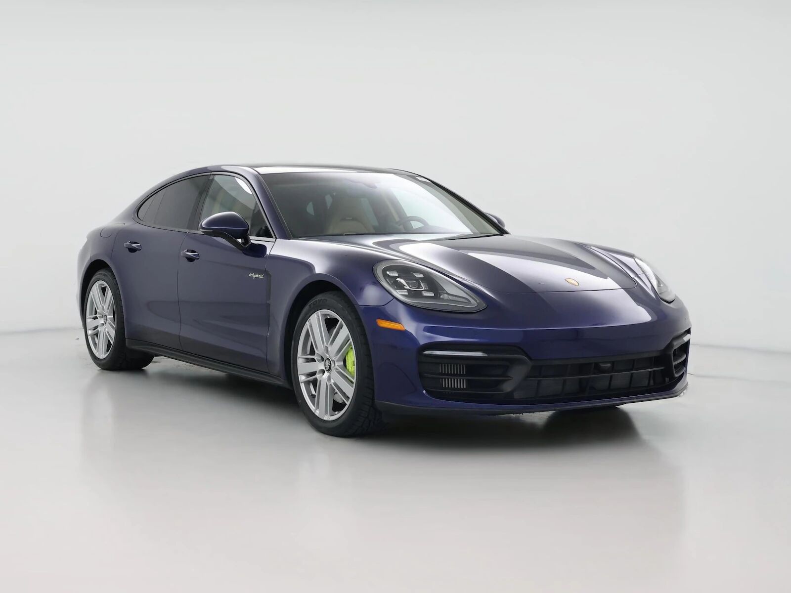 2022 PORSCHE Panamera