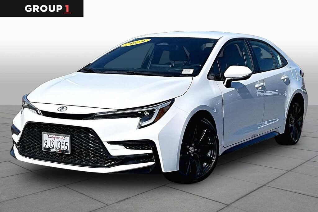 2024 TOYOTA Corolla