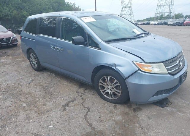 2013 HONDA Odyssey