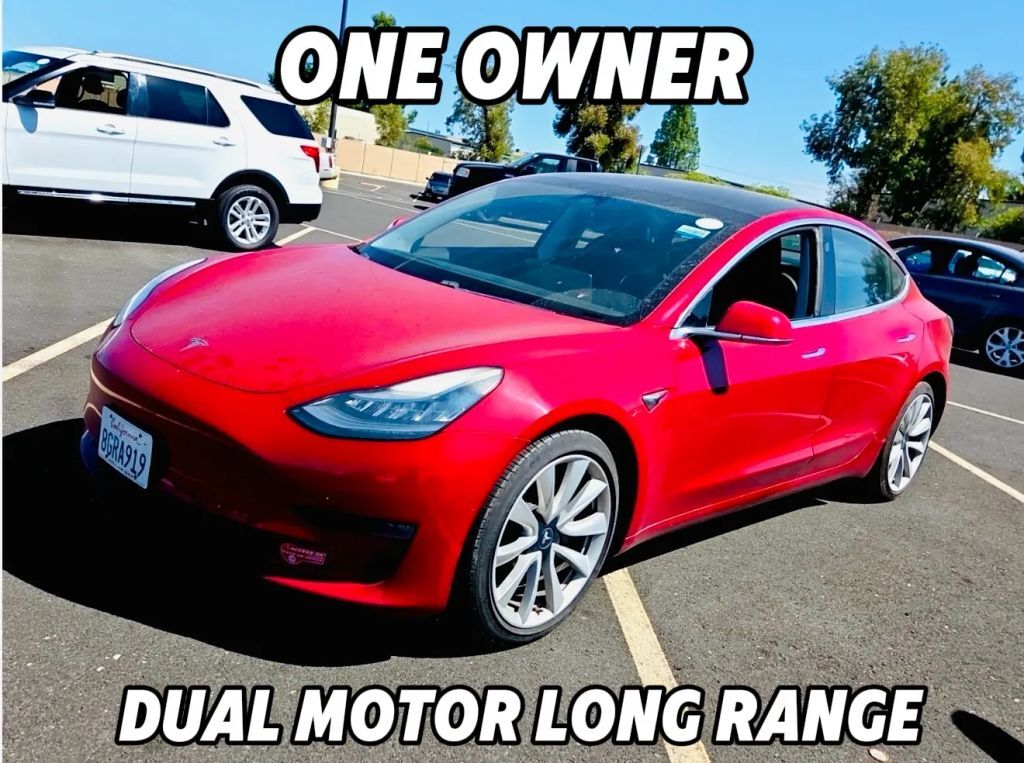 2018 TESLA Model 3