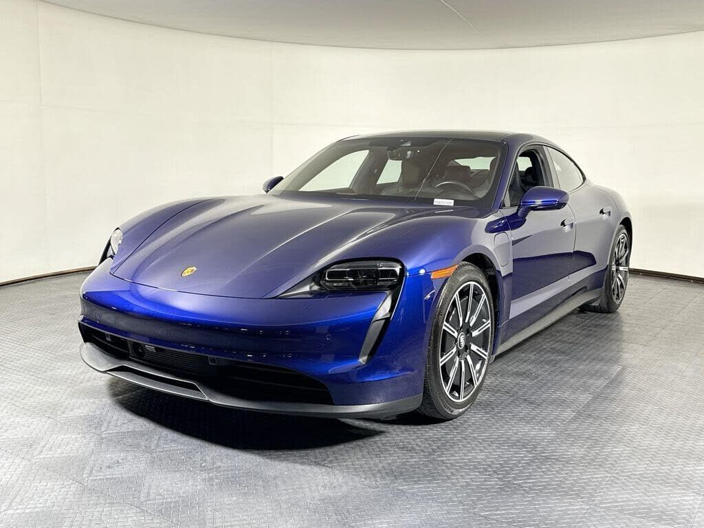 2023 PORSCHE Taycan