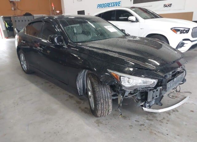 2015 INFINITI Q50