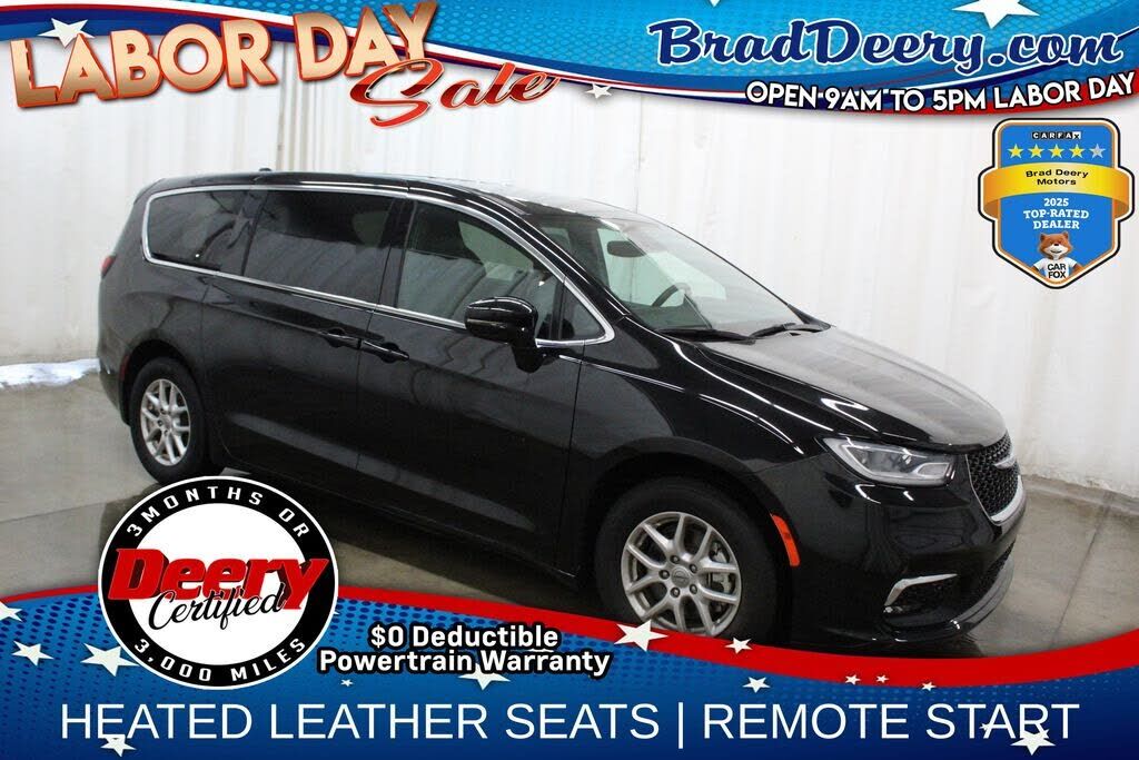 2025 CHRYSLER Pacifica