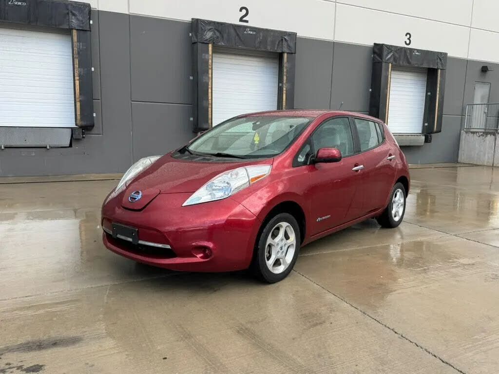 2013 NISSAN Leaf