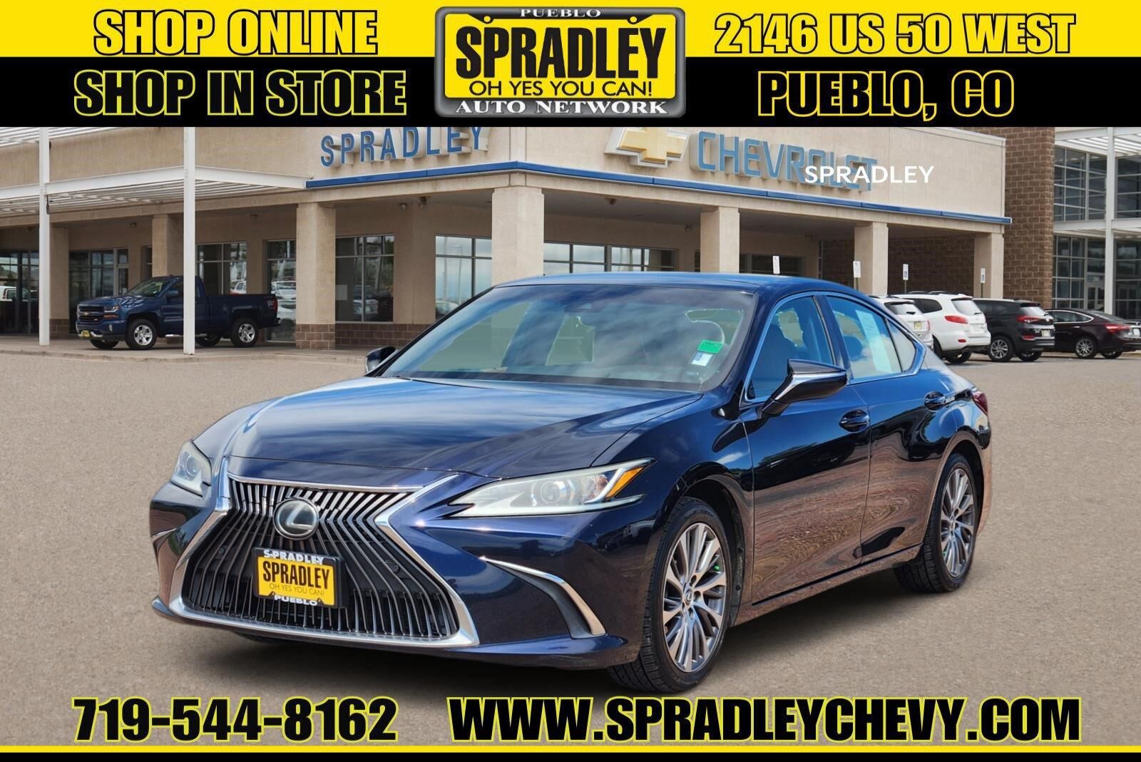 2019 LEXUS ES