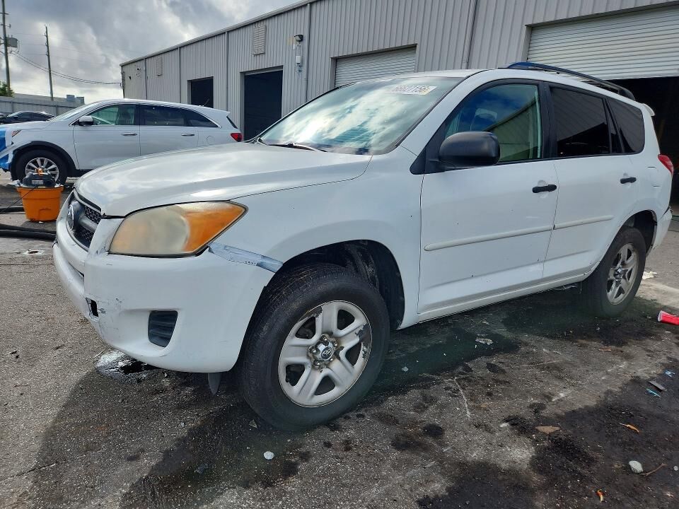 2011 TOYOTA RAV4