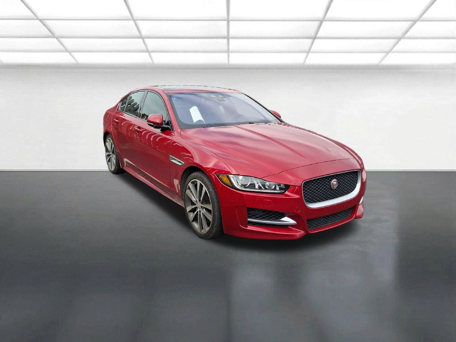 2017 JAGUAR XE