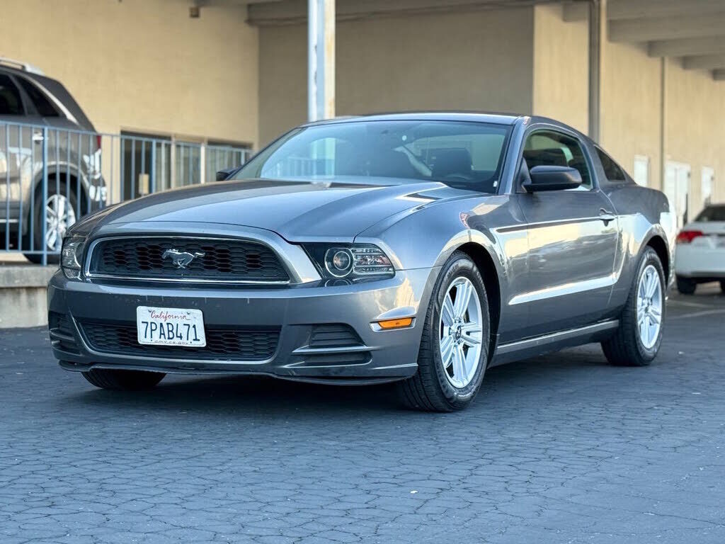 2014 FORD Mustang