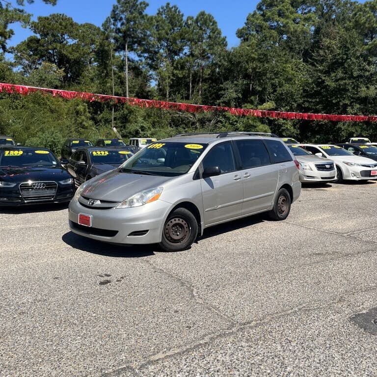 2009 TOYOTA Sienna