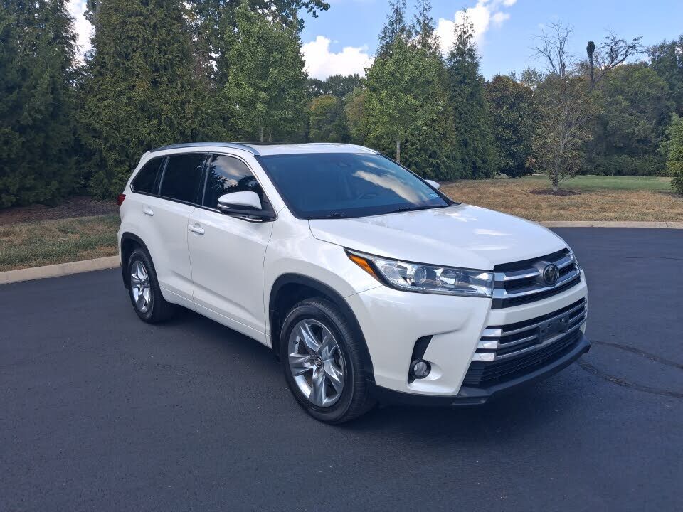 2018 TOYOTA Highlander