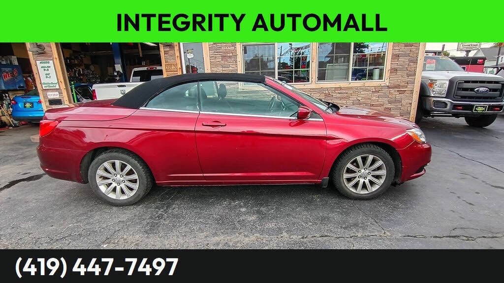 2012 CHRYSLER 200
