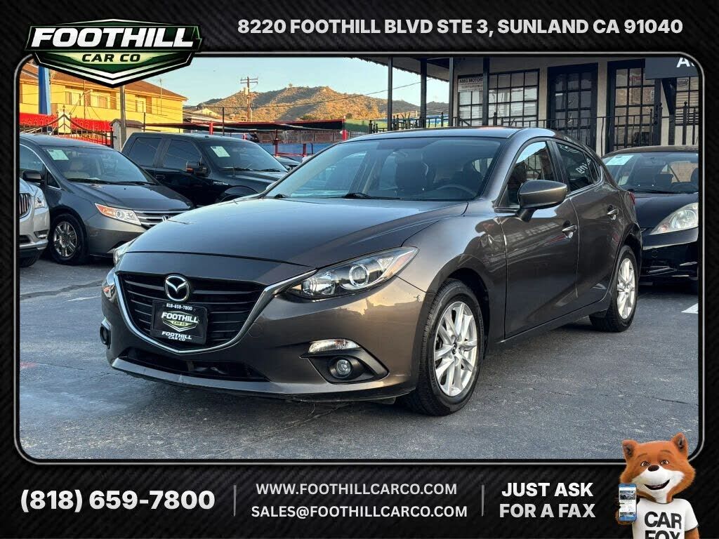 2015 MAZDA Mazda3