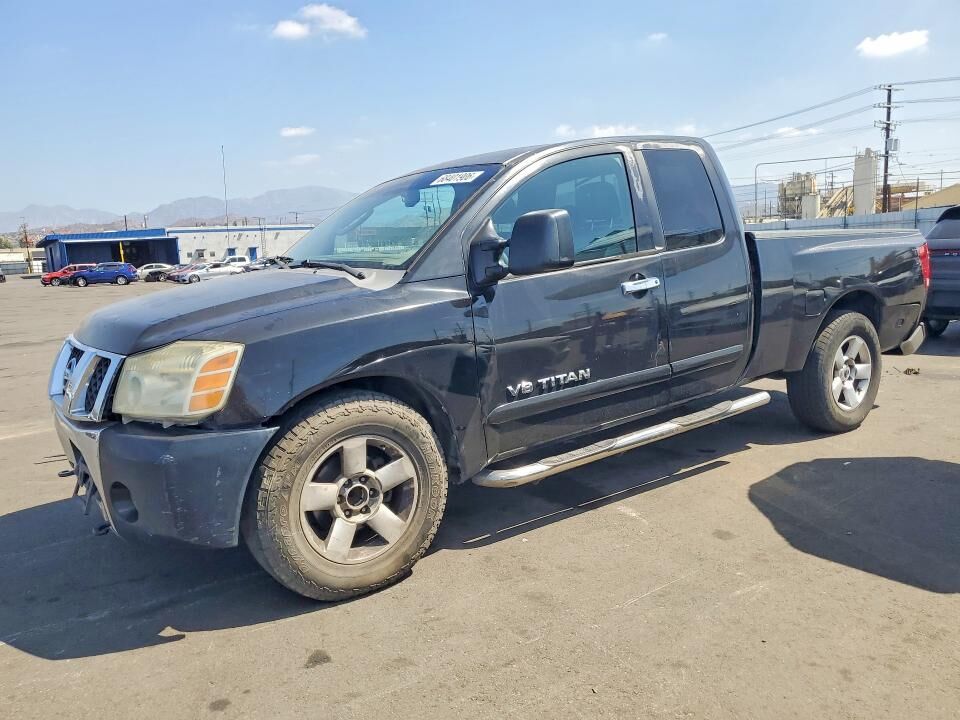 2006 NISSAN Titan