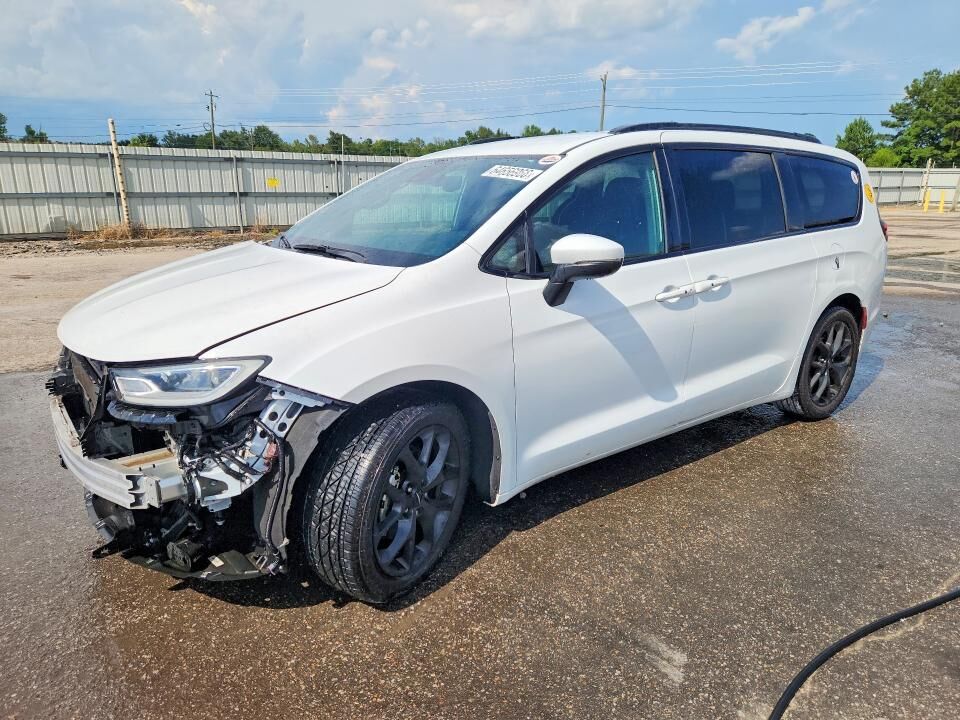 2023 CHRYSLER Pacifica