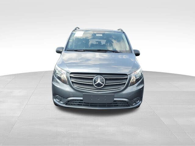 2023 Mercedes-Benz METRIS