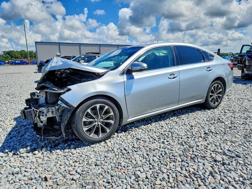 2016 TOYOTA Avalon