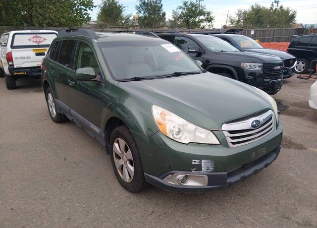 2010 SUBARU Outback