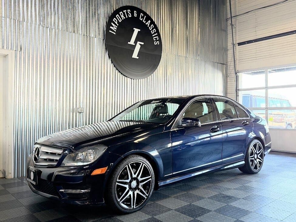 2013 MERCEDES-BENZ C-Class