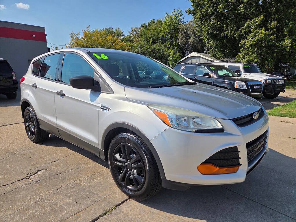 2016 FORD Escape