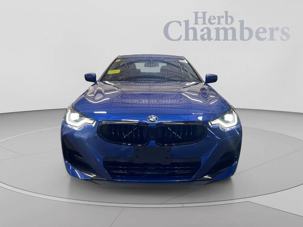 2026 BMW 230i
