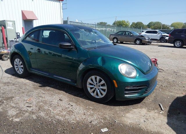 2017 VOLKSWAGEN Beetle