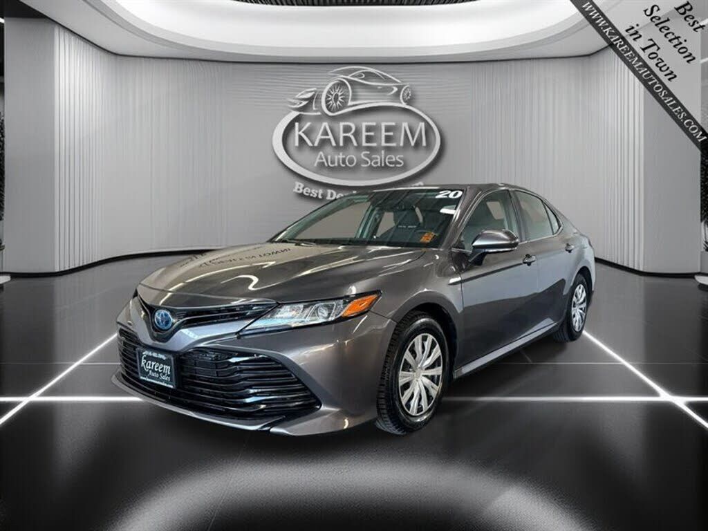 2020 TOYOTA Camry