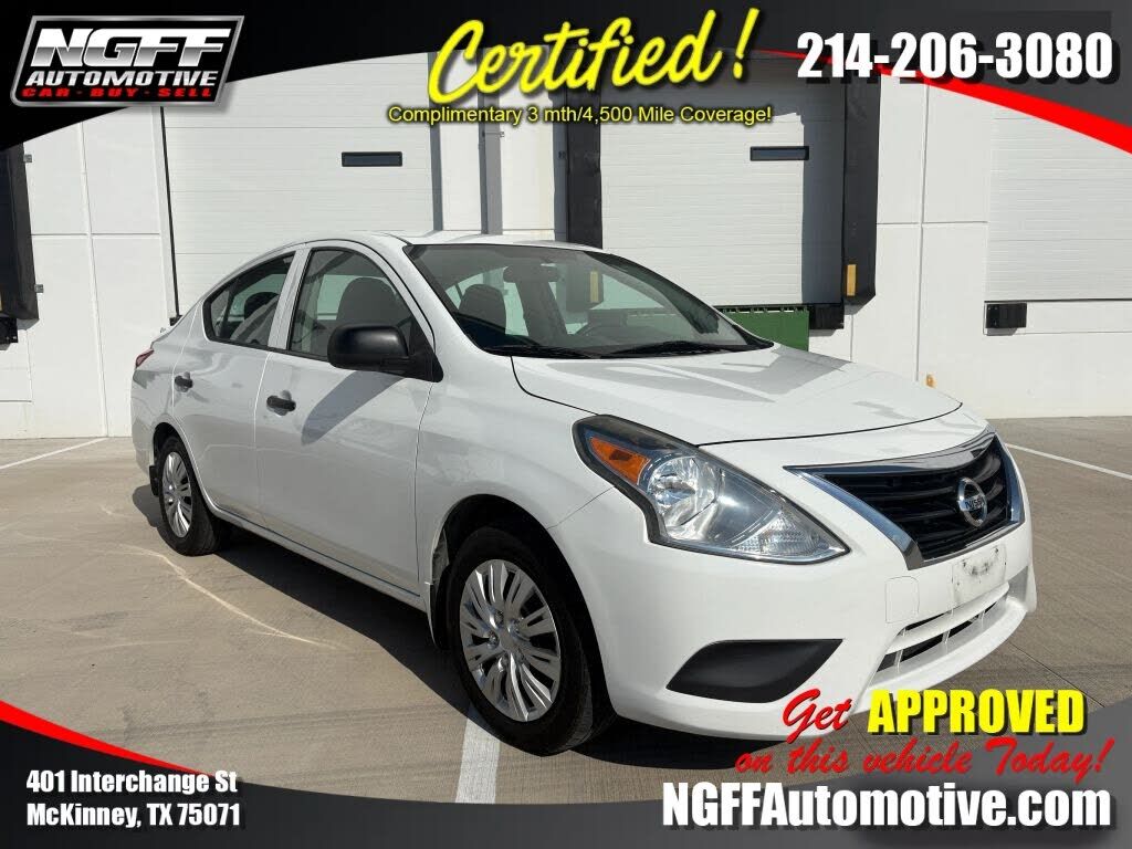 2015 NISSAN Versa
