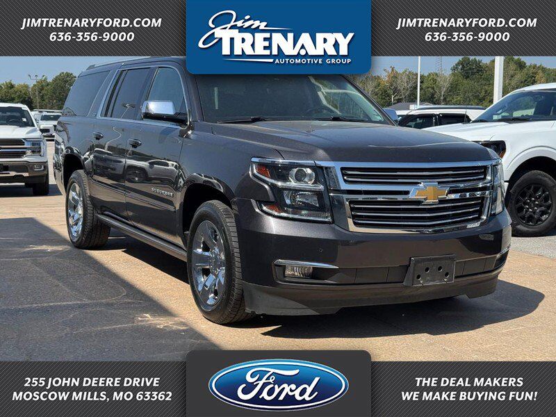2016 CHEVROLET Suburban