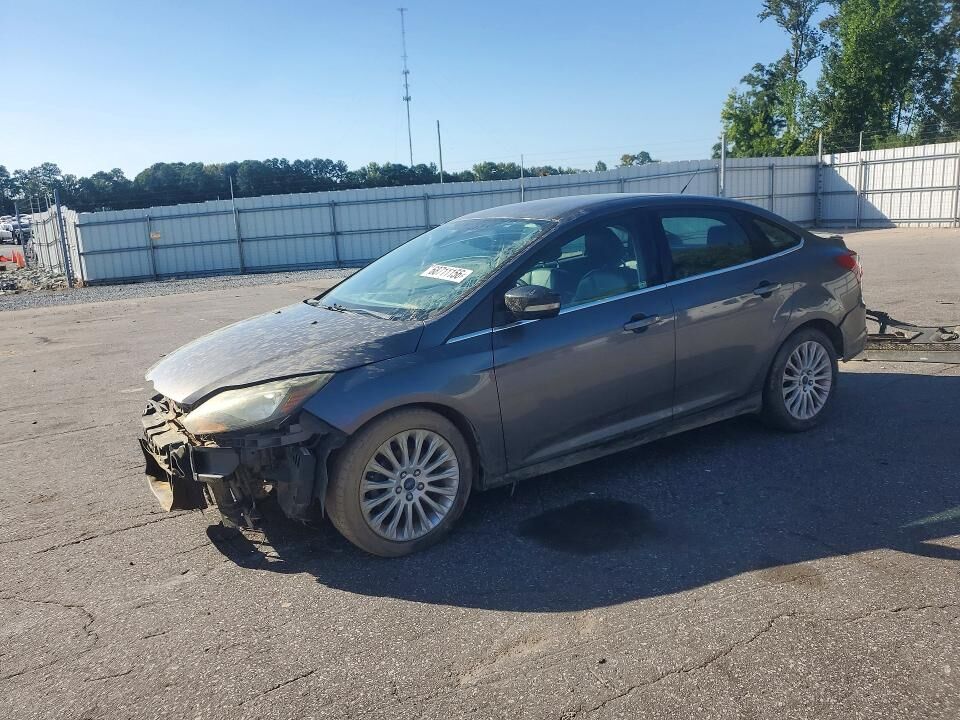 2012 FORD Focus