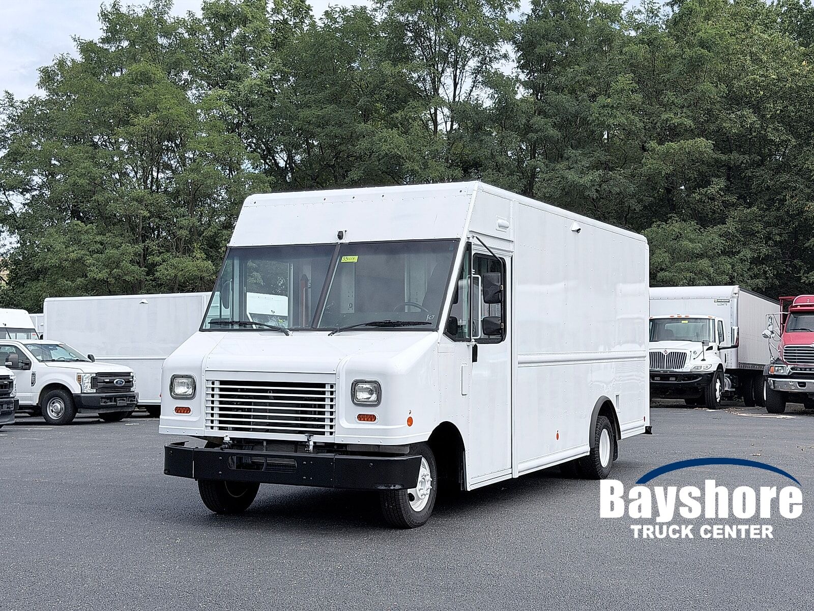 2019 FORD E-450