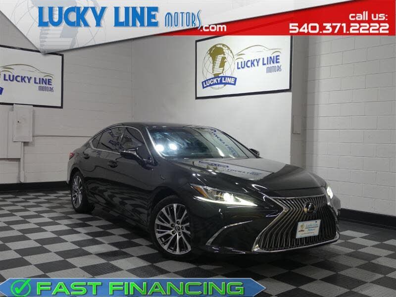 2019 LEXUS ES