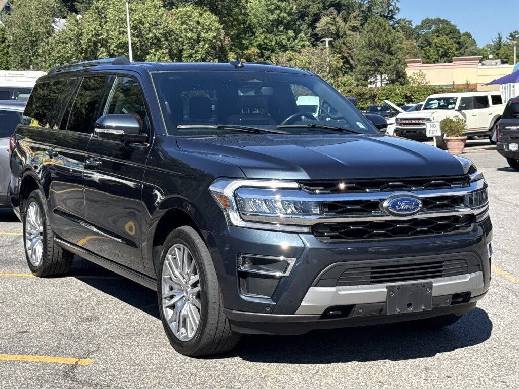 2023 FORD Expedition
