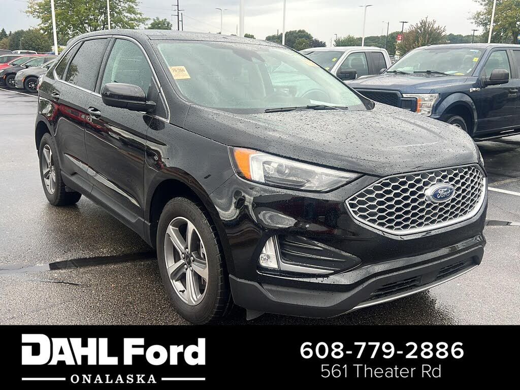 2024 FORD Edge