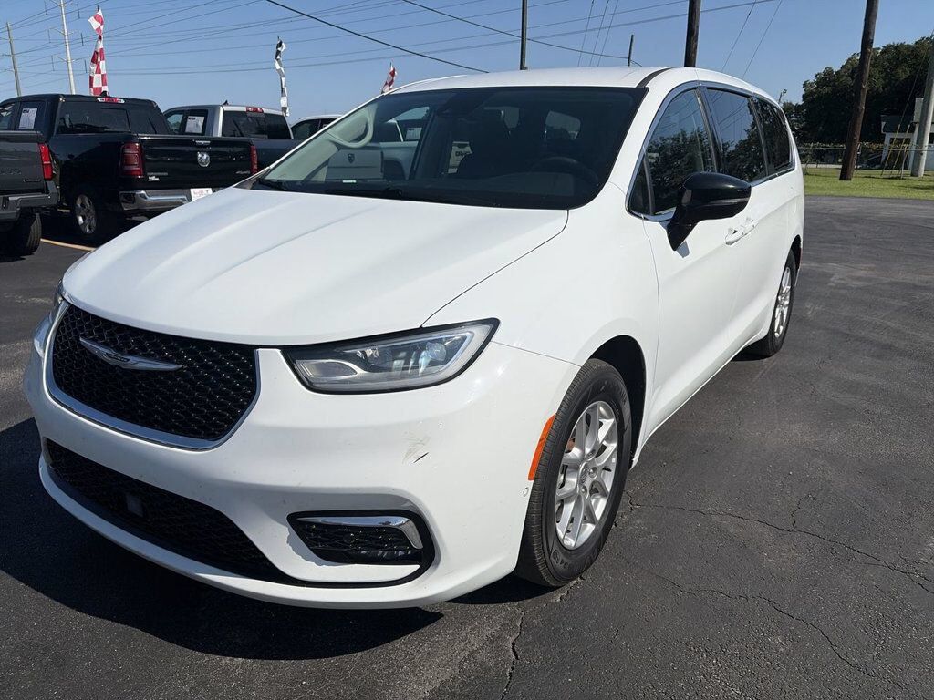 2024 CHRYSLER Pacifica