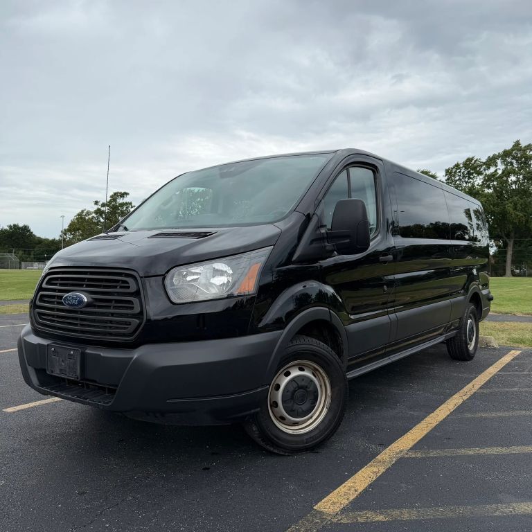 2018 FORD Transit