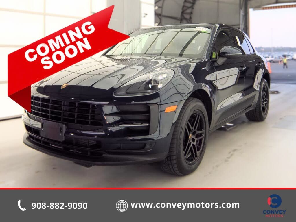 2019 PORSCHE Macan